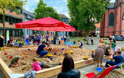 Sandkasten auf dem Kirchplatz